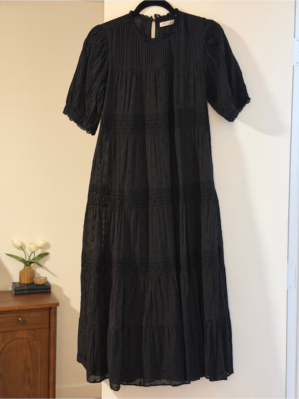 Doen Minetta Embroidered Black Tiered Midi Dress with Belt Size XS NWOT - Picture 3 of 7